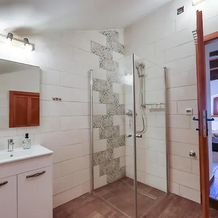 Kisleshegy Vendeghaz Villa Dörgicse