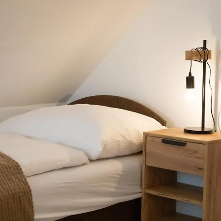 Kisleshegy Doergicse Vendeghaz Sauna & Jakuzzi *