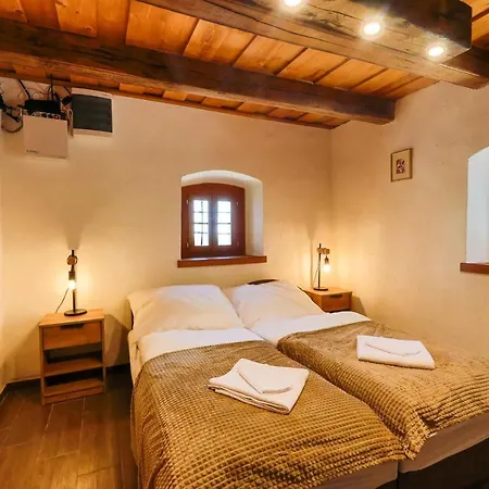 Kisleshegy Doergicse Vendeghaz Sauna & Jakuzzi Dorgicse