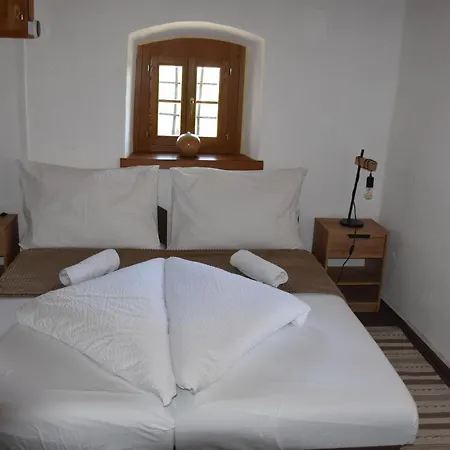 Kisleshegy Vendeghaz Villa
