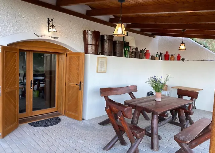 Kisleshegy Vendeghaz *